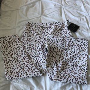 DYI Capri, Size Medium, Never Been Worn